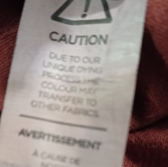 4/$60 Burgundy Curvy Jeggings - Size 28 - Picture 9 of 10